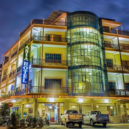 באטאמבנג Asia Hotel מראה חיצוני תמונה