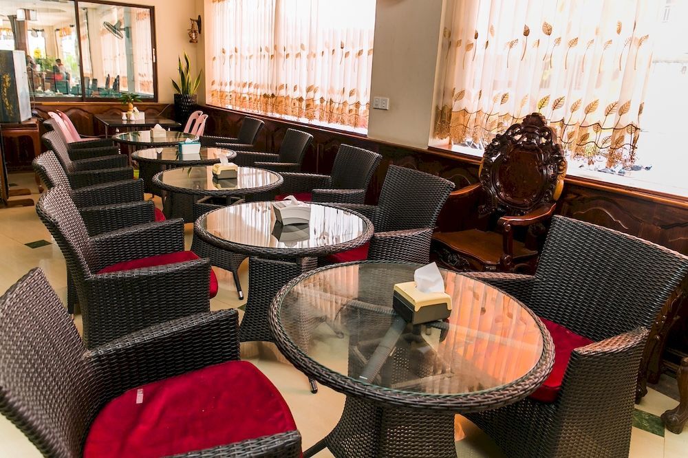 באטאמבנג Asia Hotel מראה חיצוני תמונה
