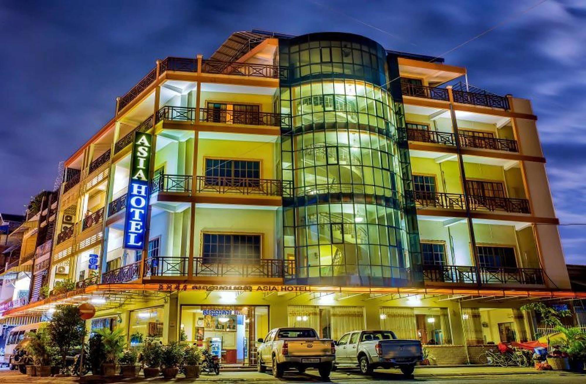 באטאמבנג Asia Hotel מראה חיצוני תמונה